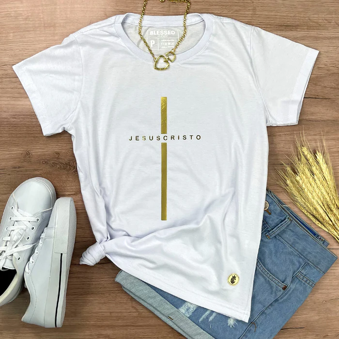 Camiseta Feminina Preta Cruz Dourada Jesus Cristo - Imagem 3