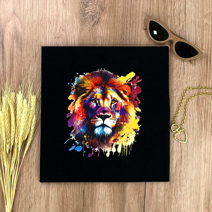 Camiseta Feminina Preta Leão Colorido - Imagem 2