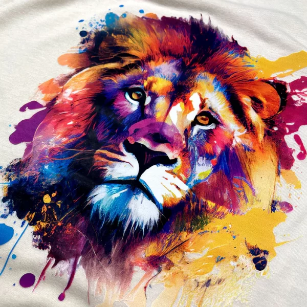 Camiseta Feminina Preta Leão Colorido