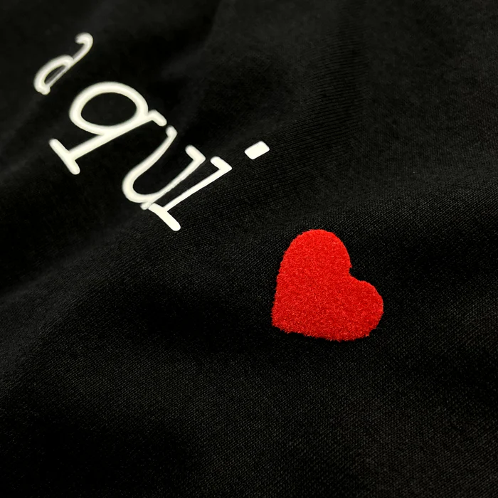 Camiseta Feminina Preta Eis-me aqui - Imagem 2