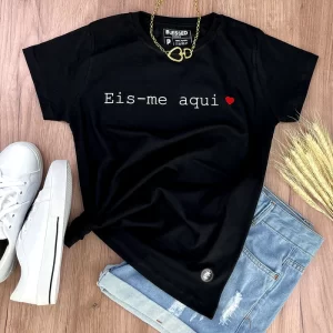 Camiseta Feminina Preta Eis-me aqui