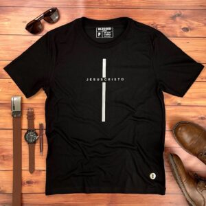 Camiseta Masculina Preta Cruz Prata Jesus Cristo - Imagem 1