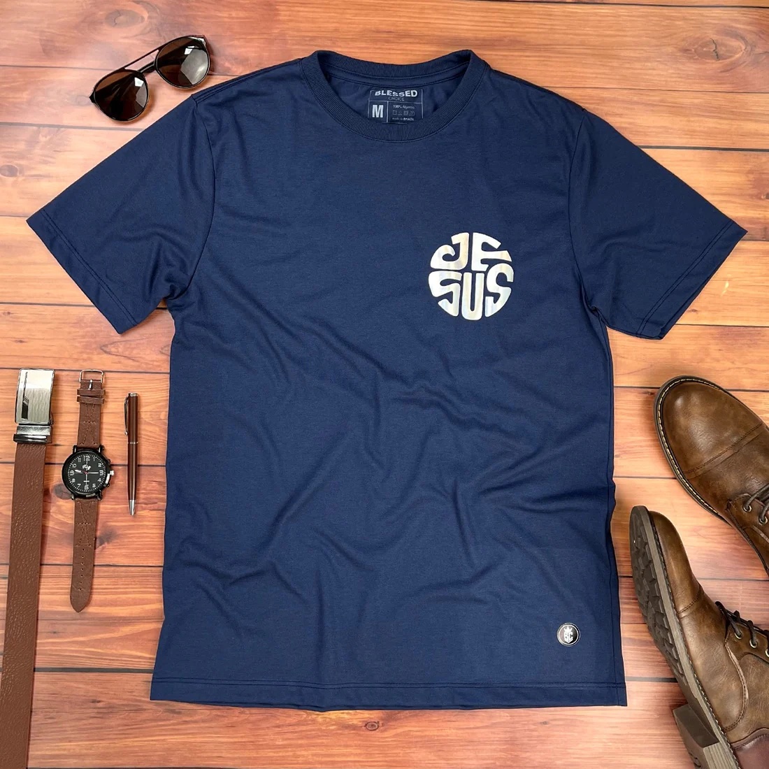Camiseta Masculina Preta Jesus - Imagem 4