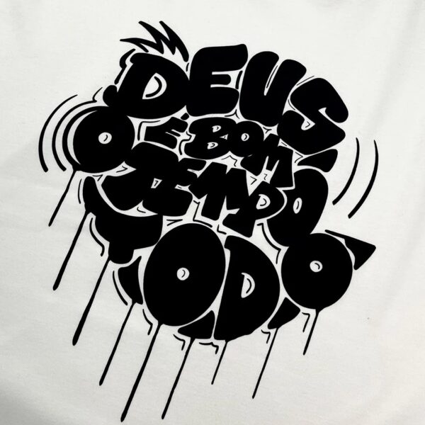 Oversized Off White Deus É Bom O Tempo Todo