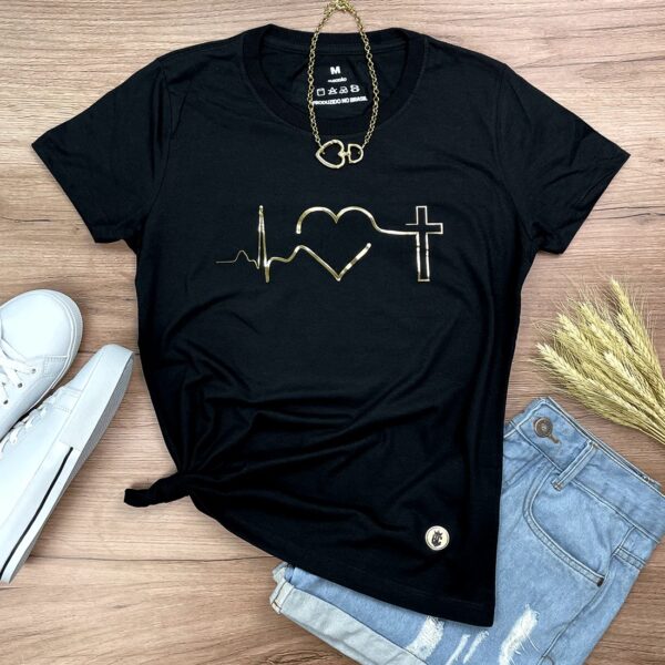 Camiseta Feminina Preta Batimento Coração Dourado