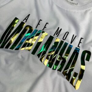 Camiseta Feminina Branca A fé move Montanhas Camaleão - Imagem 2