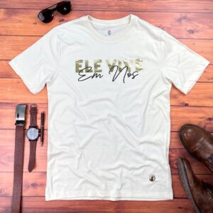 Camiseta Masculina Preta Ele vive Em Nós - Imagem 4