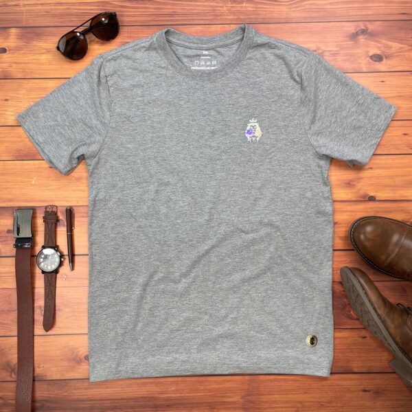 Camiseta Masculina Preta Cordeiro e Leão Holográfico
