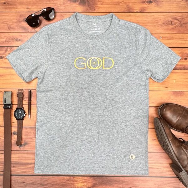 Camiseta Masculina Preta God is Good