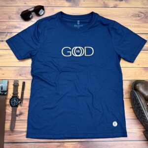 Camiseta Masculina Preta God is Good - Imagem 4