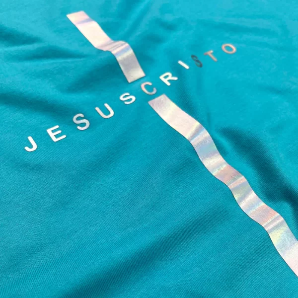 Camiseta Feminina Cruz Preta Jesus Cristo