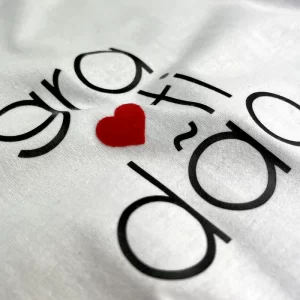Camiseta Feminina Branca Gratidão Coração - Imagem 3