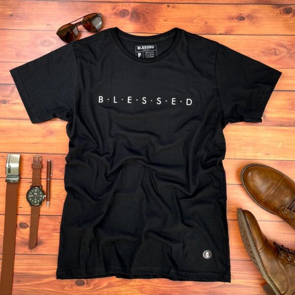 Camiseta Masculina Branca B.L.E.S.S.E.D