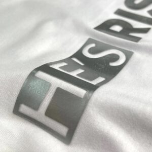Camiseta Masculina Branca He's risen - Imagem 2