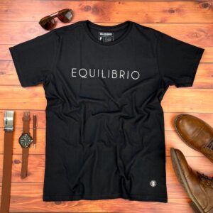Camiseta Masculina Preta Equilibrio - Imagem 1