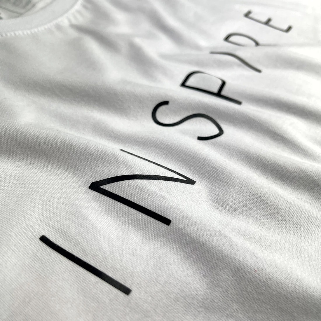 Camiseta Masculina Branca Inspire - Imagem 2