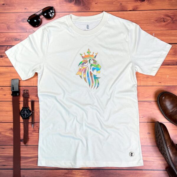 Camiseta Masculina Preta Leão Coroa Aplique Dourado