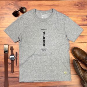 Camiseta Masculina Preta Confia Deus Está Contigo - Imagem 3