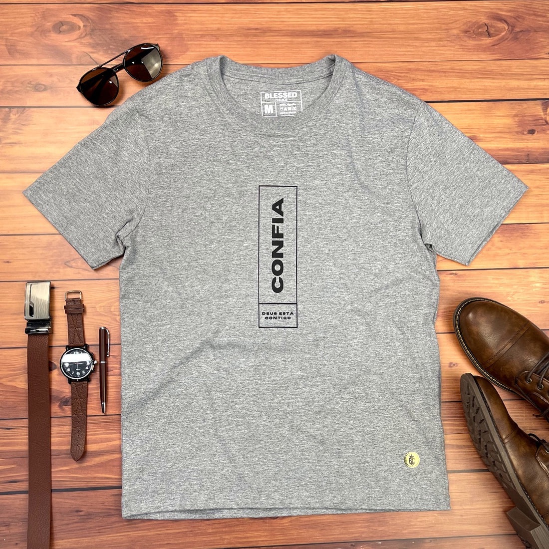 Camiseta Masculina Preta Confia Deus Está Contigo - Imagem 3