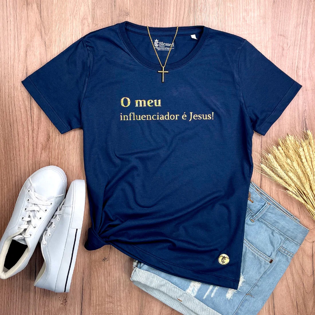 Camiseta Feminina Preta O Meu Influenciador É Jesus! - Imagem 5