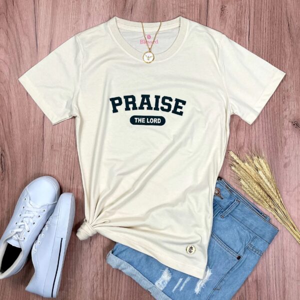 Camiseta Feminina Rosa Praise The Lord