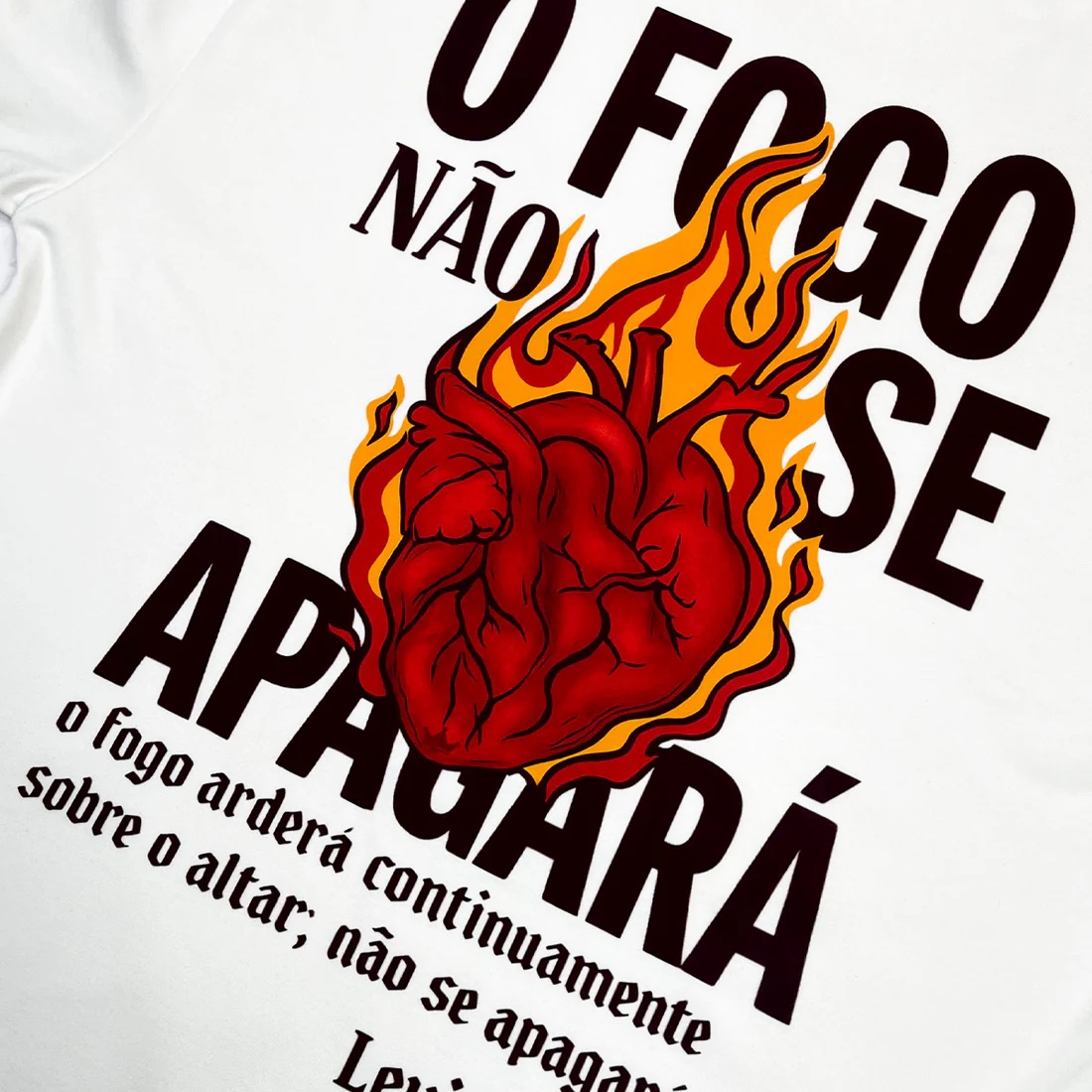 Oversized Off White O Fogo Não Se Apagará - Imagem 3